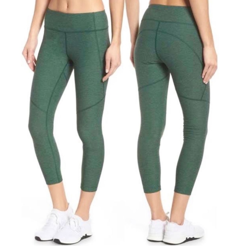 NWOT Outdoor Voices Green Athletic Leggings Medium